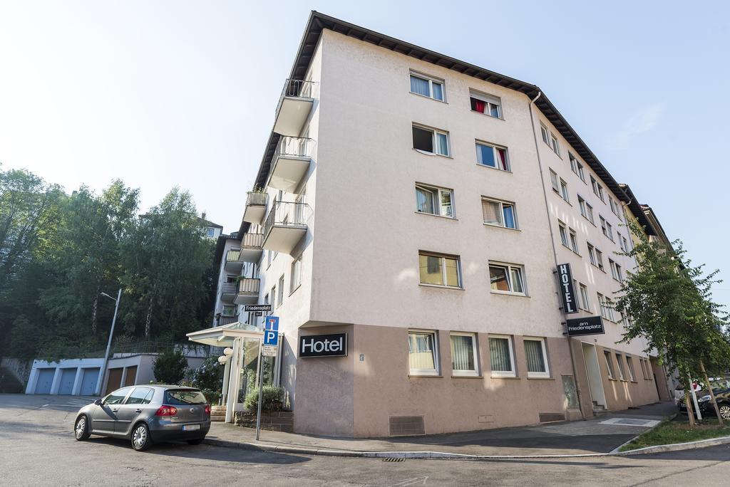 Hotel Am Friedensplatz Stuttgart Exteriör bild